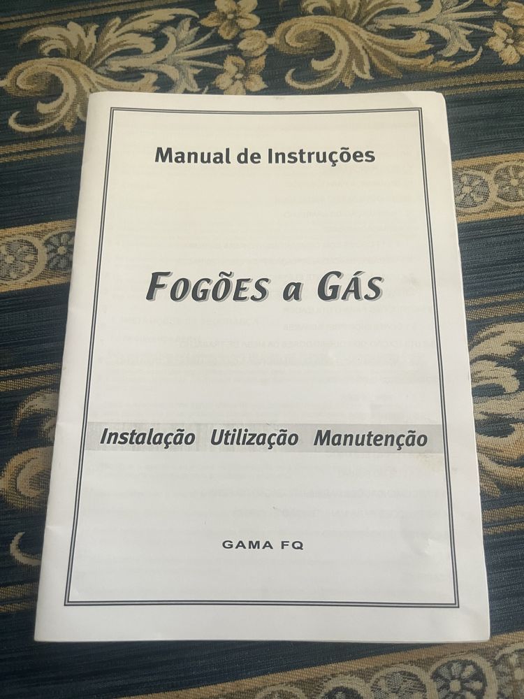 fogao a gas com 5 bocas e forno comprado em Dezembro