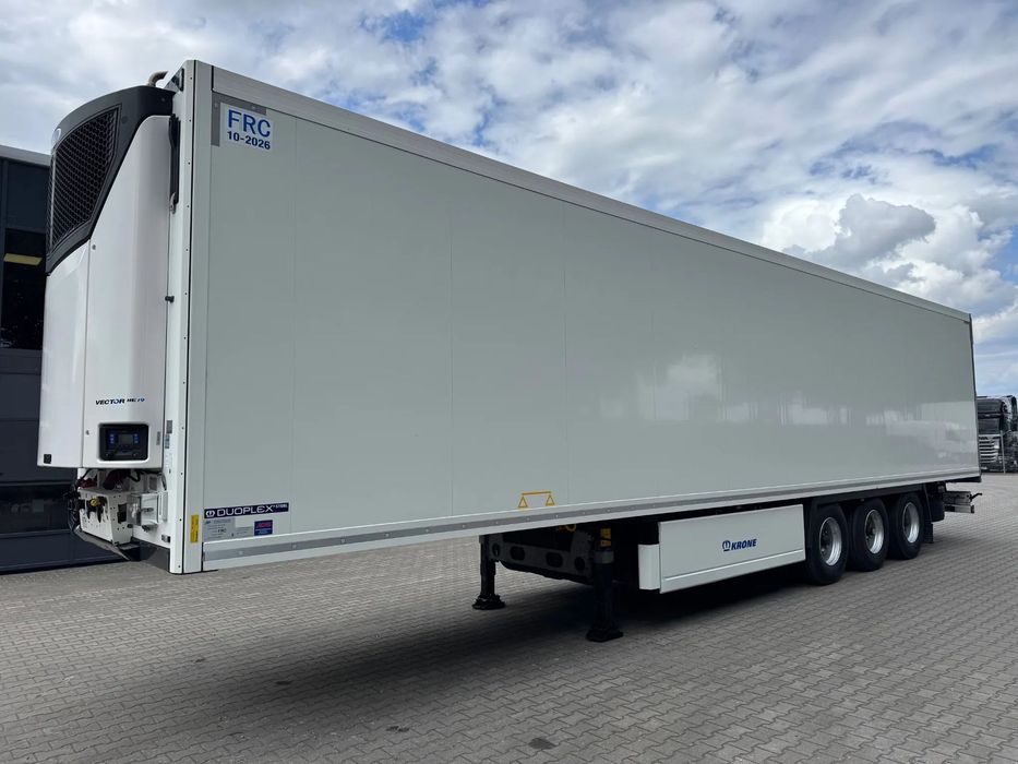 Krone Hakowa, Carrier Vector HE19, Nowe opony!!  Rury EU+DK ,Kosz na palety, 280.000km!!