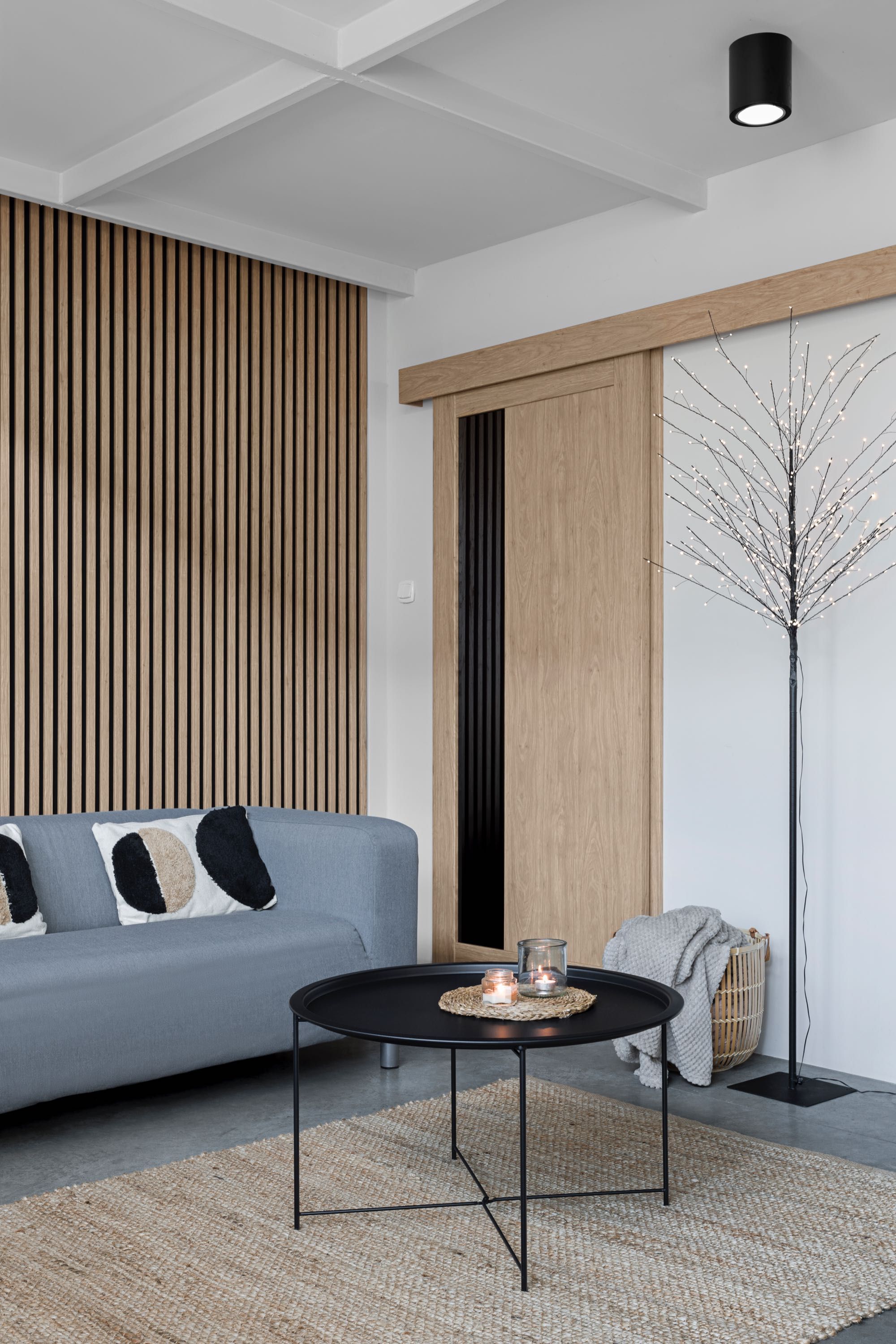 Lamele mdf na filcu - ściana, sufit 40 x 260 cm - Promocja  producenta