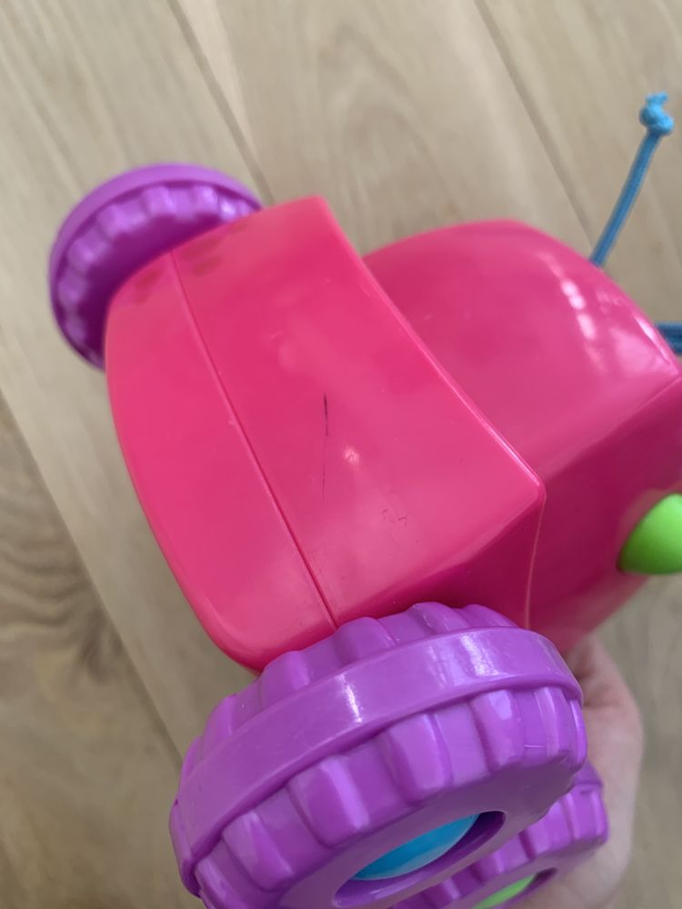 Fisher-Price Odjazdowy Stworek Naciśnij Jedź