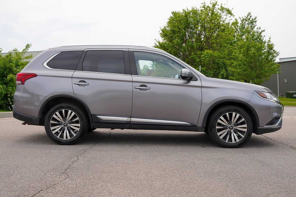 2019 Mitsubishi Outlander SEL