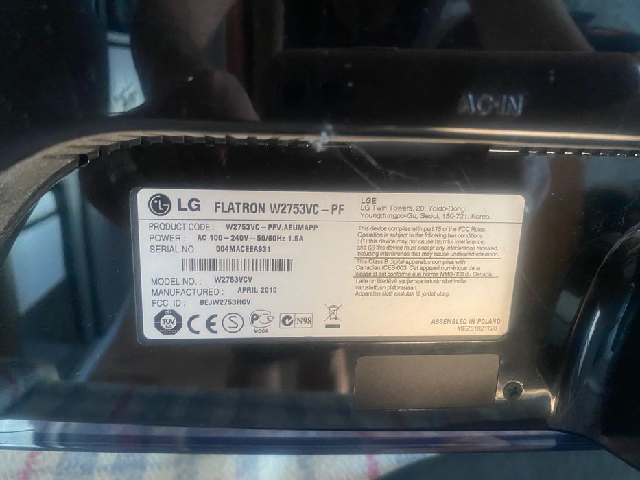 Монітор LG  майже новий