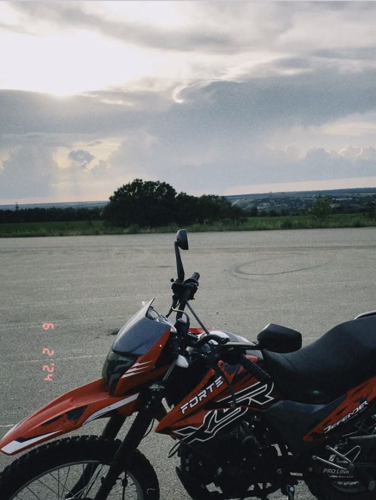 Мотоцикл Forte cross 250 pro 2024