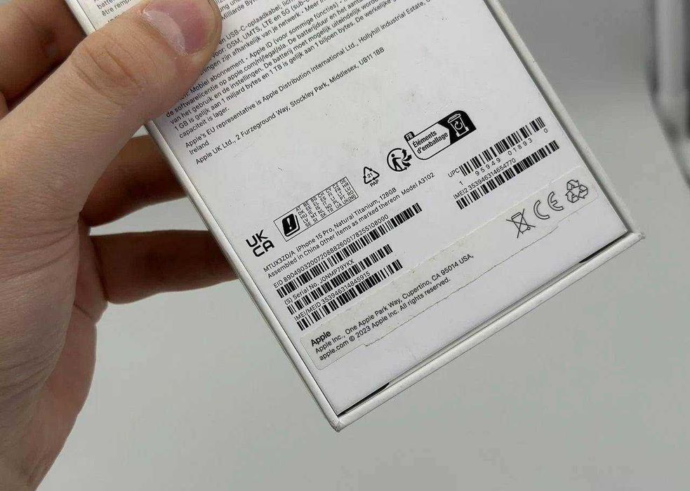 iPhone 15 Pro, 128 ГБ