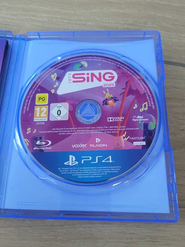 Let's Sing 2025 PS4 + 2 mikrofony USB – stan idealny