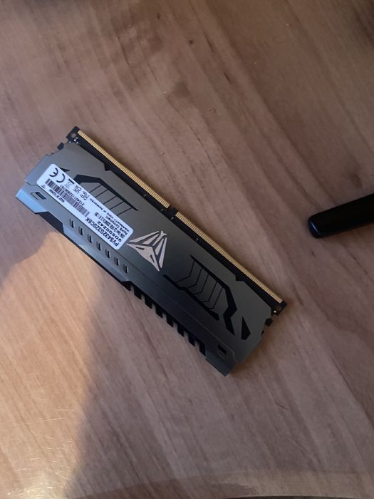 Оперативна пам'ять DDR4 Patriot Viper Steel 32GB 3200 MHz