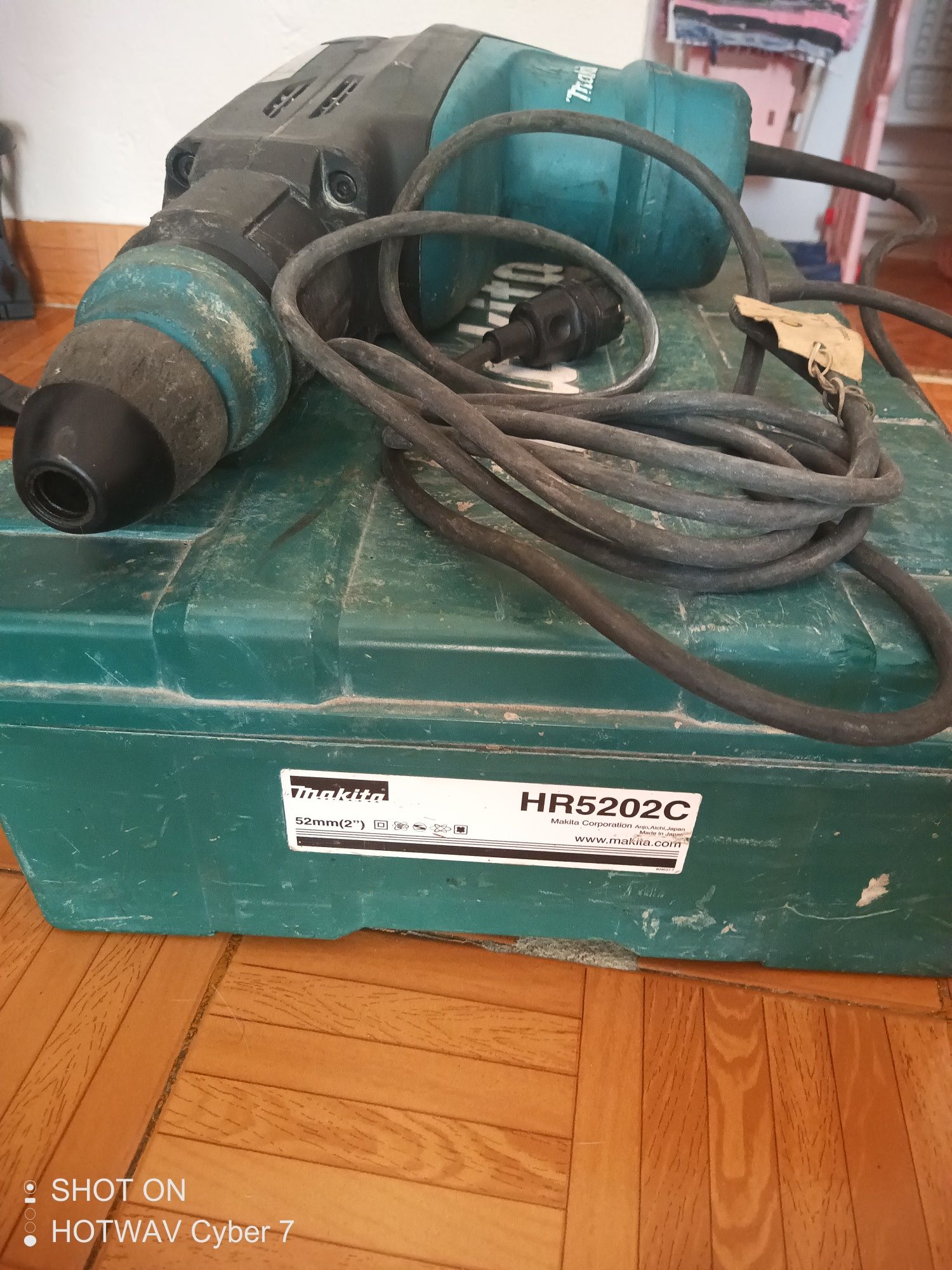 Martelo combinado Makita rectificado