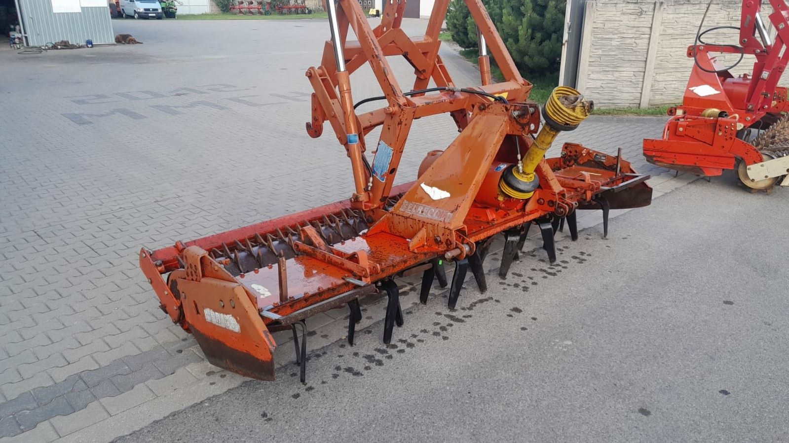 Brona wirowa agregat aktywny Maschio Berlecolt Kuhn 3m / 2,5m