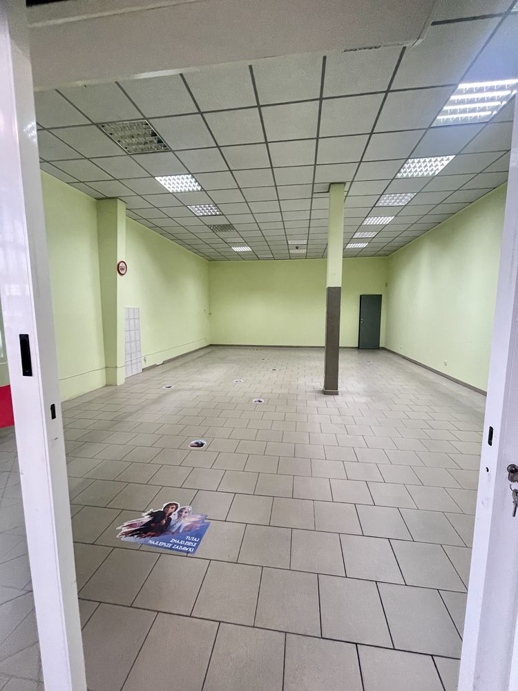 Wynajem lokalu 103,5 m² w Lęborku – Dom Handlowy Kupiec
