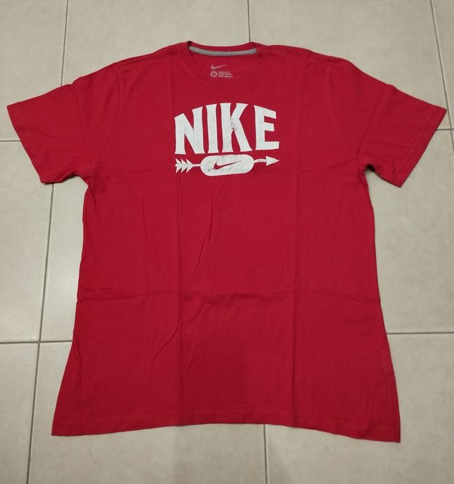 T-shirt vermelha Nike - XL