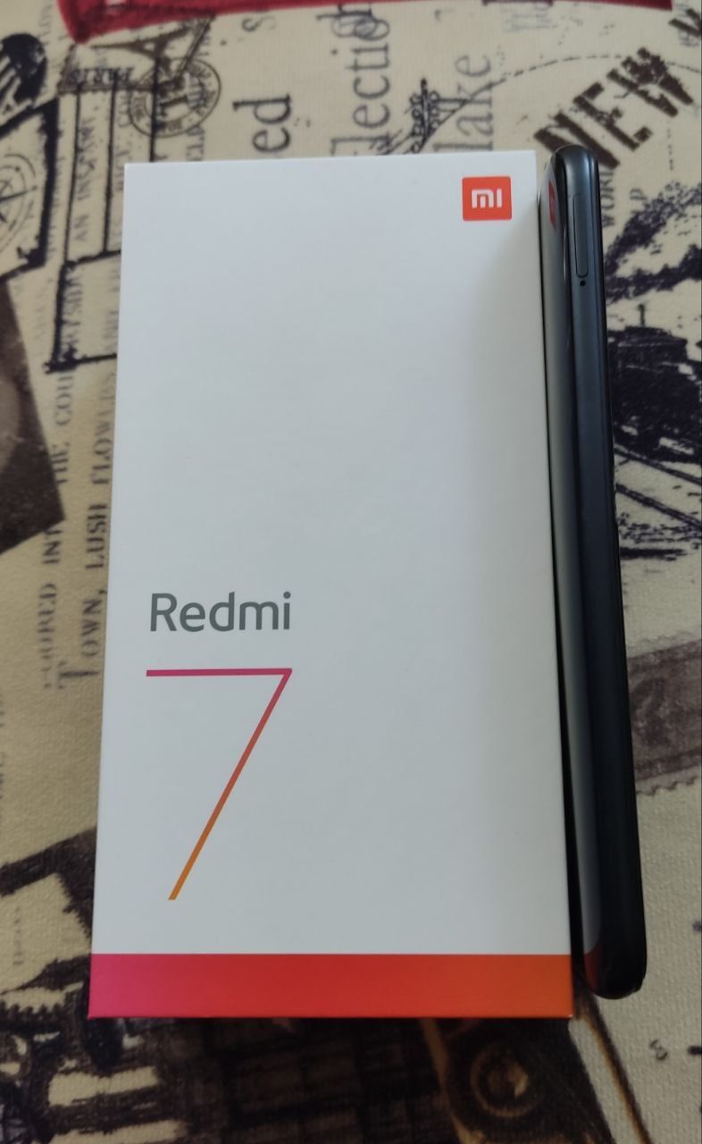 Продам телефон Xiaomi redmi 7