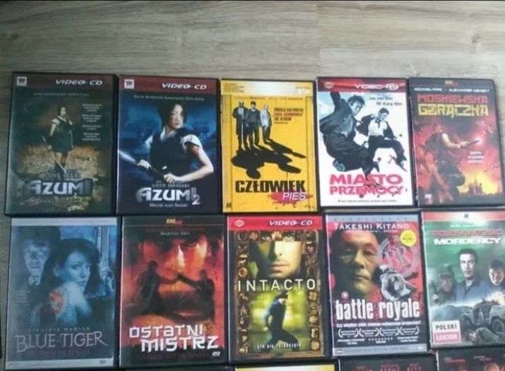 Zestaw Filmy DVD sensacyjne, karate,walki na miecze