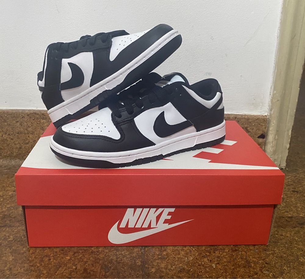 Nike Dunk Low Retro White Black 2021 (W)