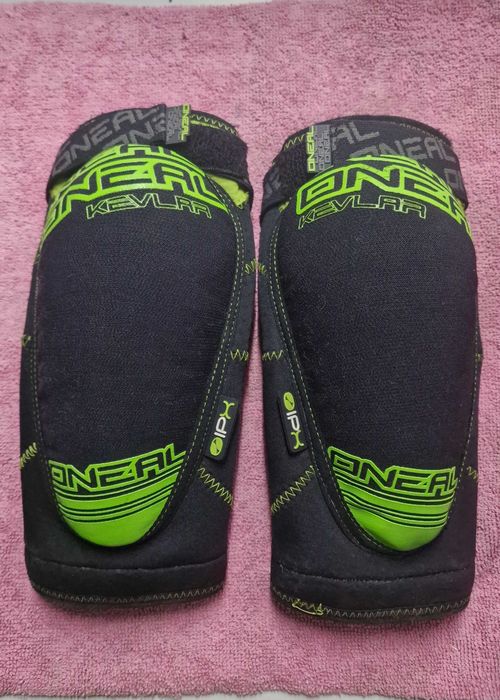 Equipamento-Protecção Downhill Novos