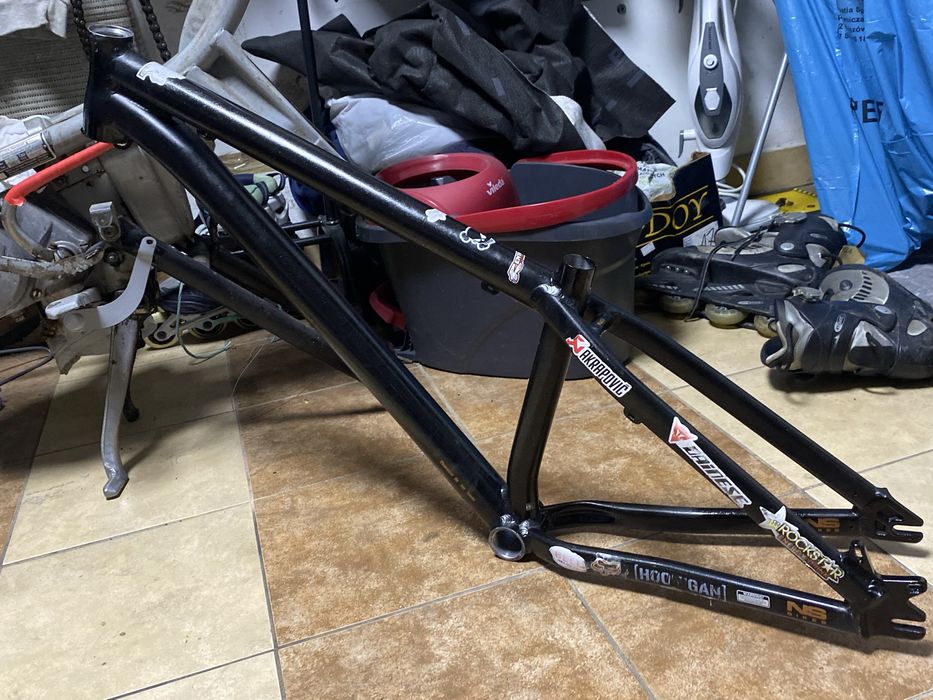 Rama Ns Movemnt 3 (wygięta głowka sterowa)+(pęknięty)