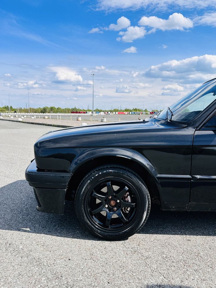 Bmw e30 coupe 318