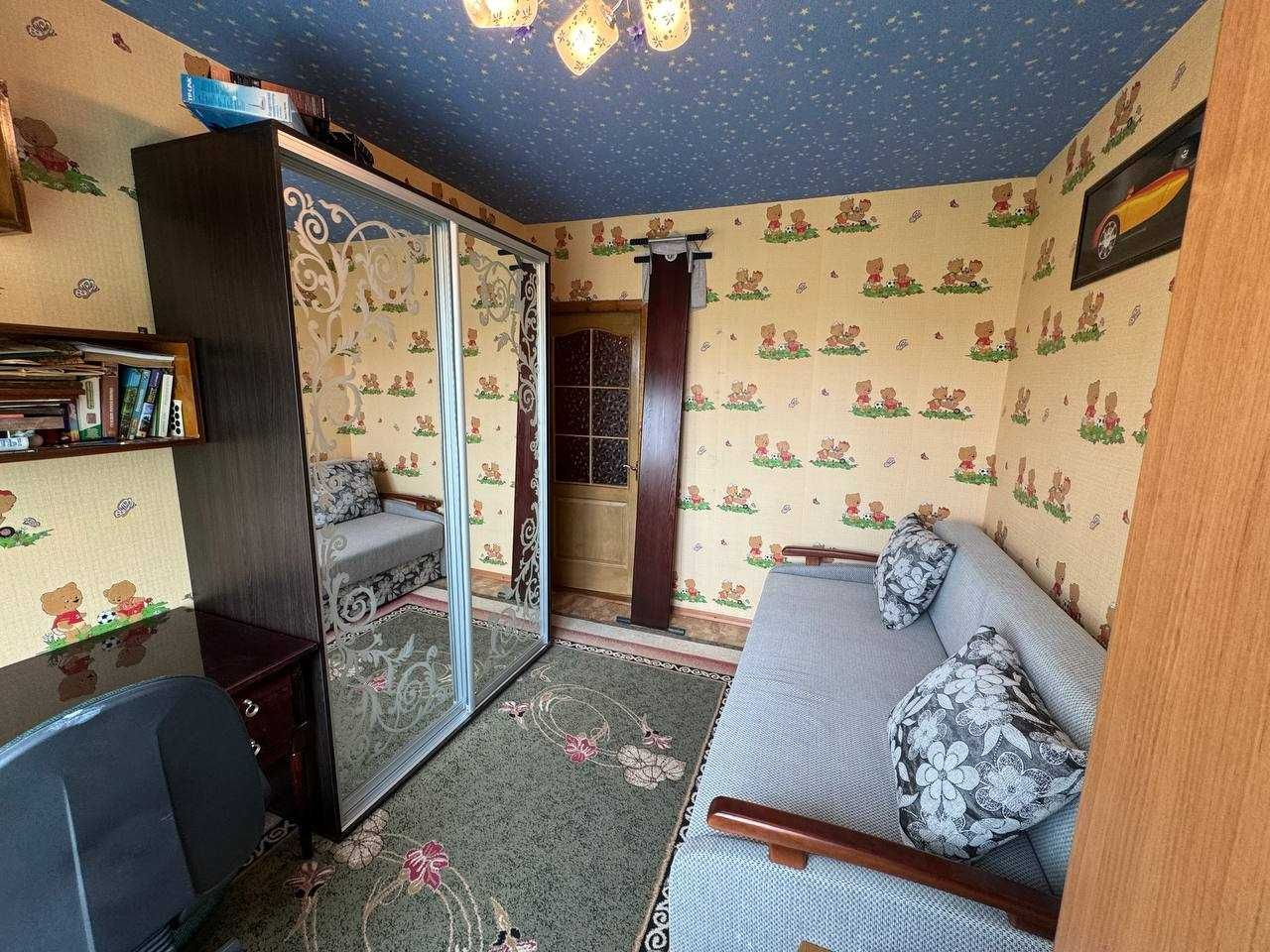 ПРОДАЖА 3-х комнатной квартиры БЕЛЯЕВА, 111 (м-н "Лазурный")