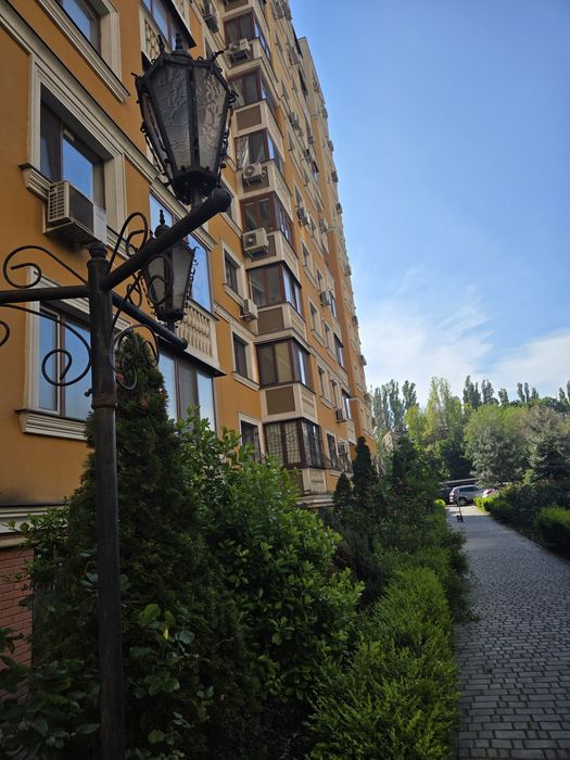 Академгородок  Парк Победы  Продам 1- ая квартира