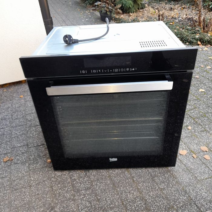 Piekarnik Beko stan dobry