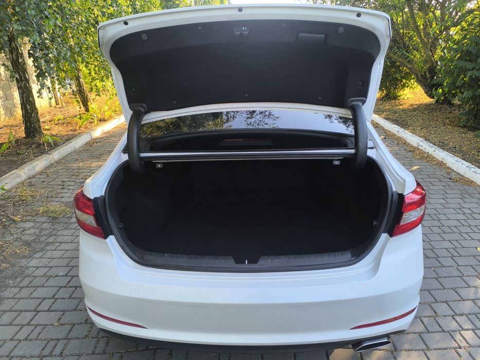 Продам Hyundai Sonata lF 2015 2.4