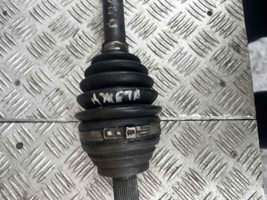 Полуось привод 1.8 Джета 6 volkswagen jetta 6