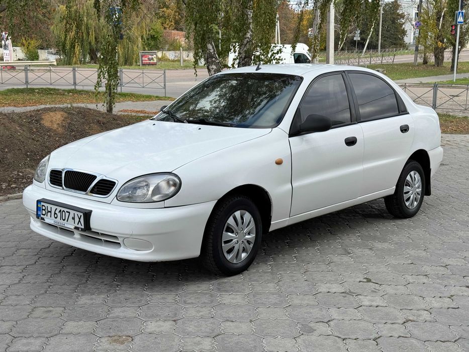 Продам  DAEWOO ЗАЗ- LANOS 2003р 1.3 газ-бенз 2-пок