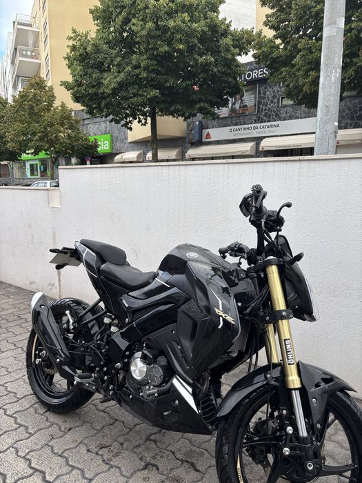 Keeway rkf 125 / mais um par de pneus novos e uma ponteira