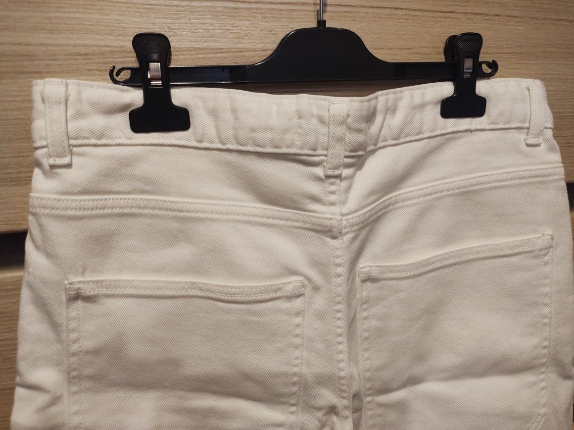 Nowe szorty biały jeans House roz 29