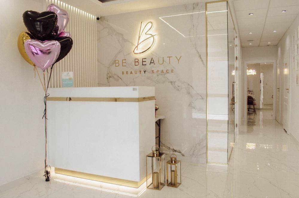 Wynajmę gabinet i stanowisko manicure Warszawa