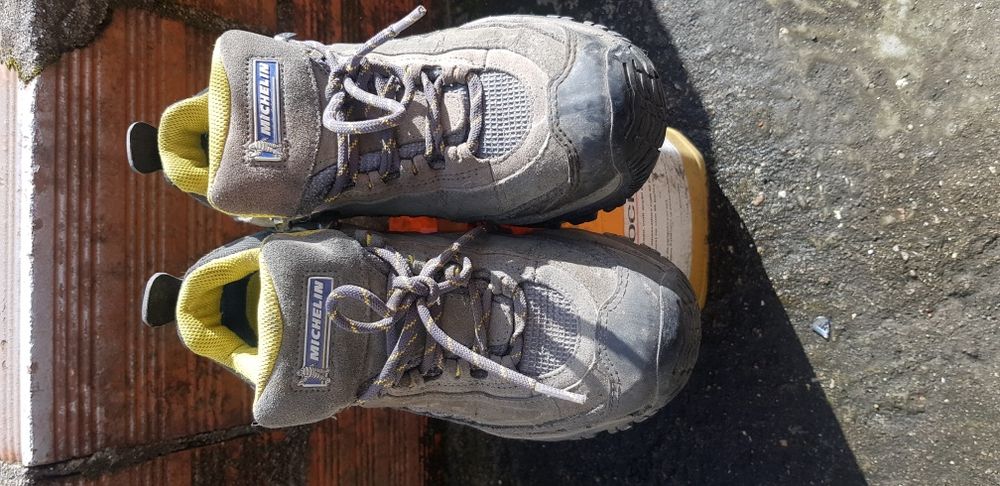 Bota sendra bota 40 mechelim 39 sapatilha nike 37