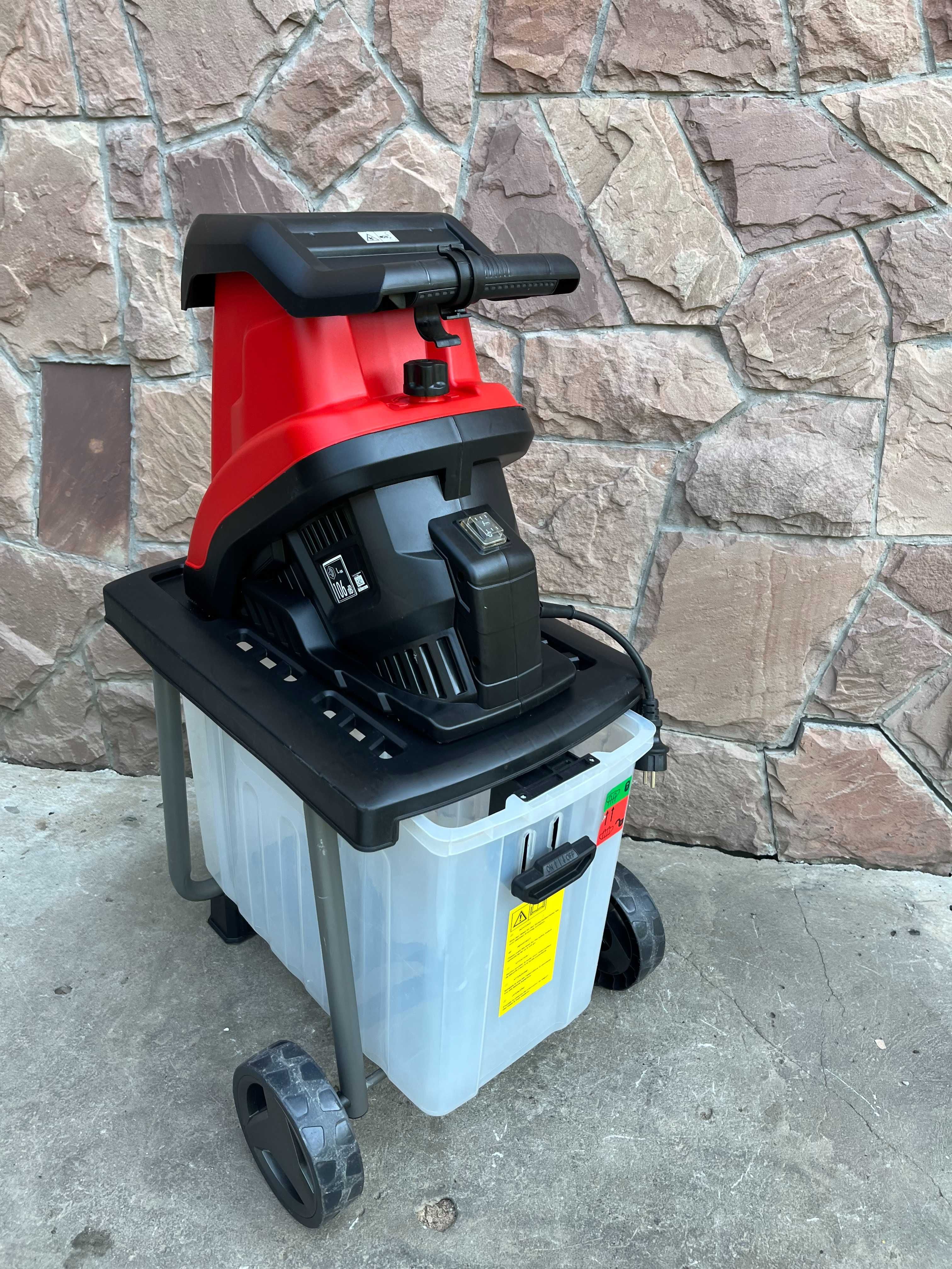 Садовий подрібнювач Einhell GC-KS 2540 CB