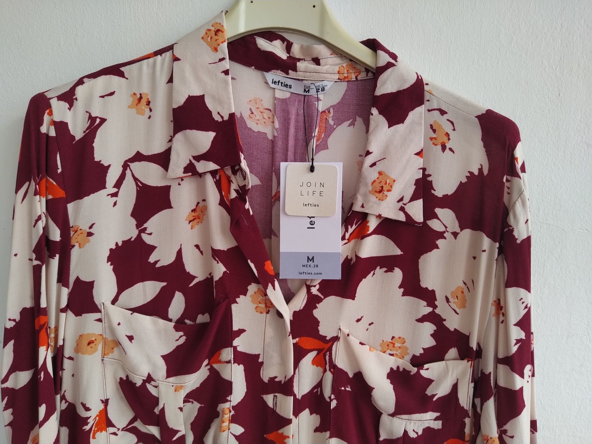 Túnica/ Casaco floral - Lefties - Tamanho M - Nova!