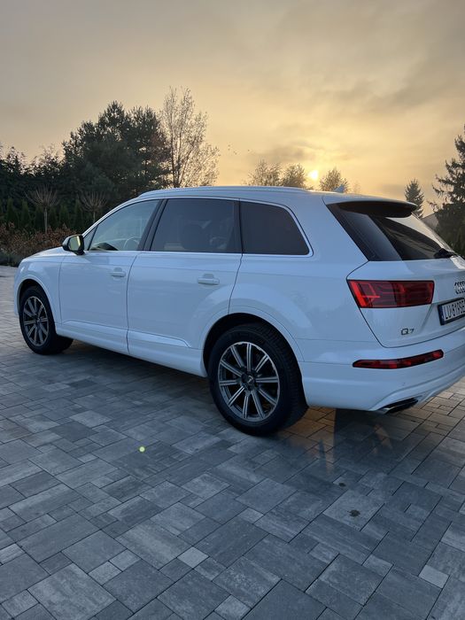 Audi Q7 2.0tfsi 300Ps super stan