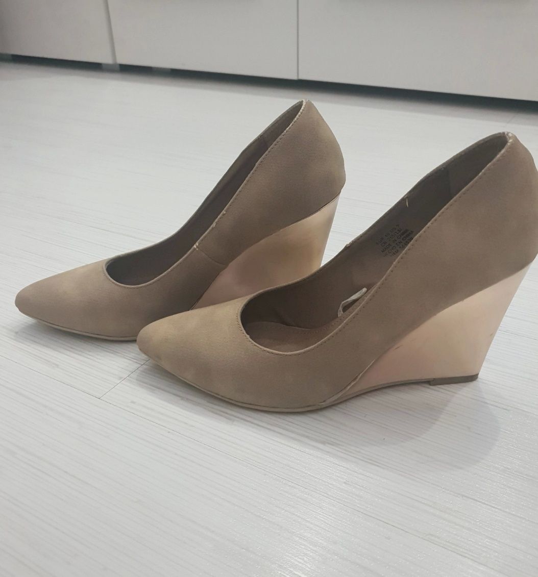Buty na koturnie H&M r.40