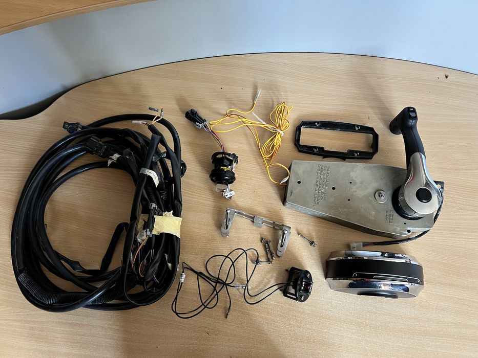 Maneta centralna Mercury Top jak nowa