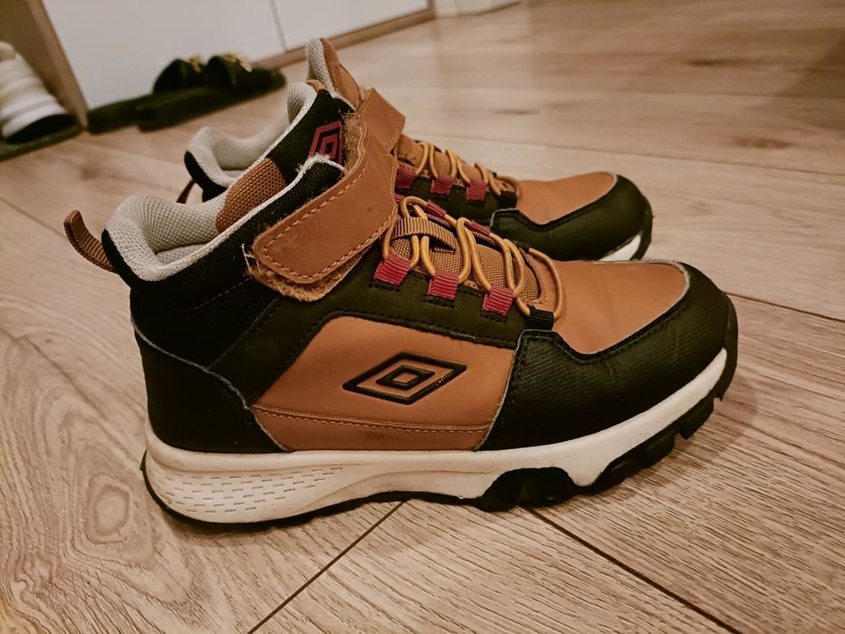 Buty zimowe r. 34 wkładka 20,5 cm