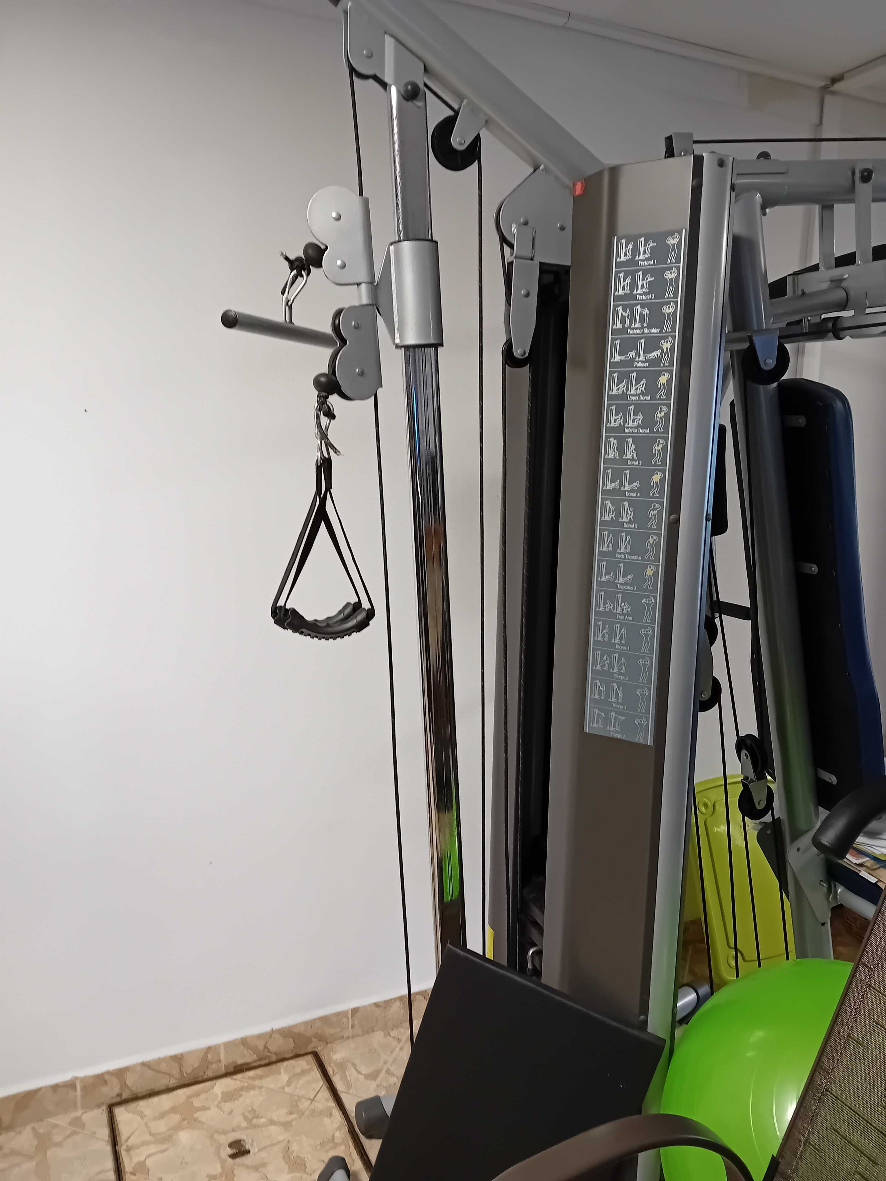 Maquina dupla de Musculação