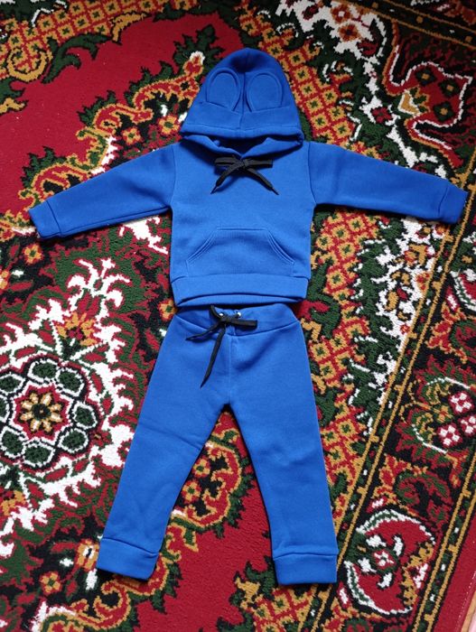 Тёплый флисовый костюм на 12 м.