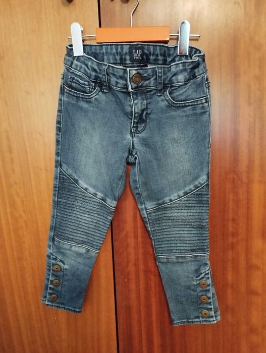 1 Calça + 1 Corsário GAP, ganga - menina 5 anos