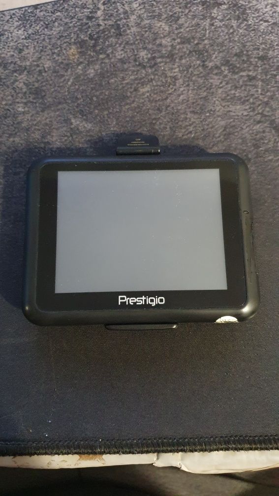 GPS навігатор Prestigio GeoVision 3120