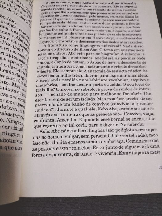 Fernando Namora - Sentados na Relva