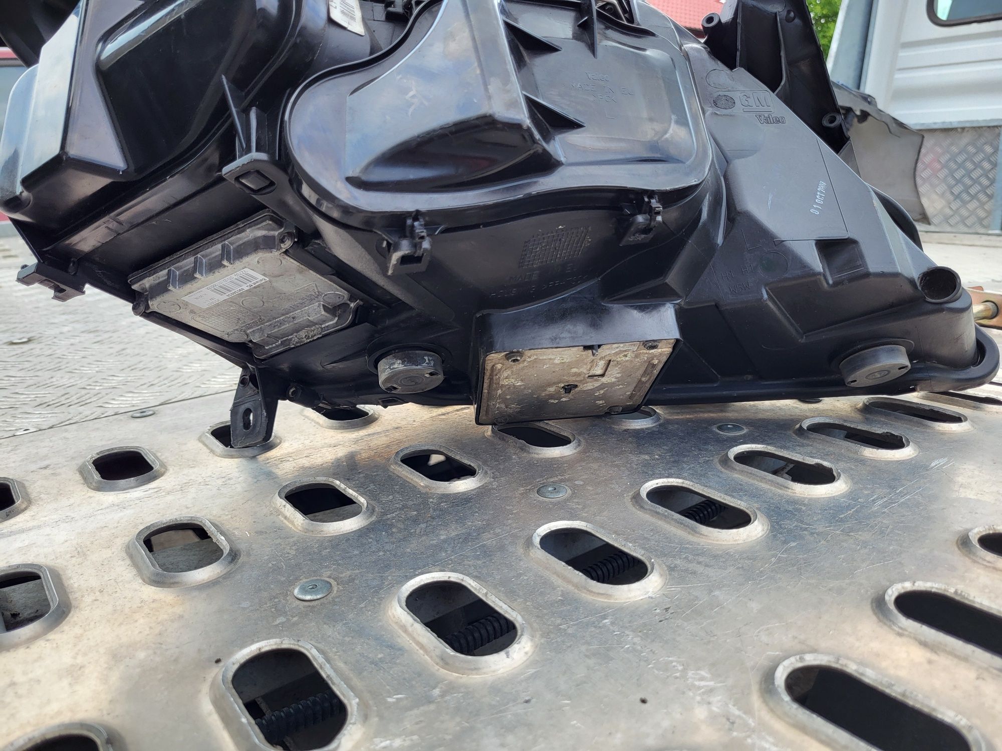Reflektory lampy przód prawa lewa bi xenon AFL opel vectra c signum EU