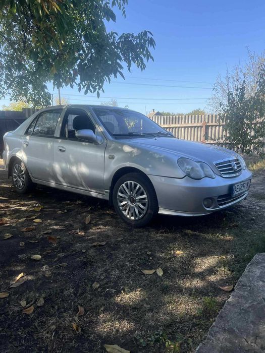 продам Geely CK на полном ходу 2011 год четвёртый газ