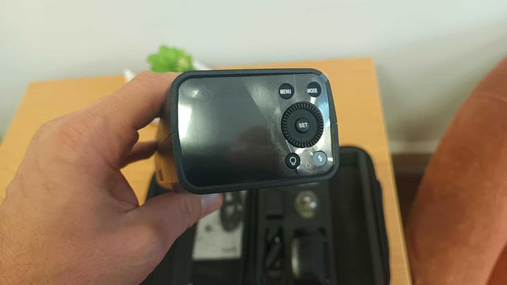 Nowa lampa Godox ad200pro II