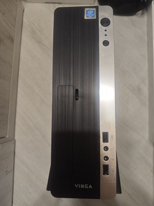 Комп'ютер стаціонарний