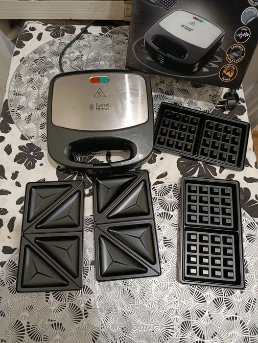 Продам Бутербродницу Russell Hobbs Fiesta