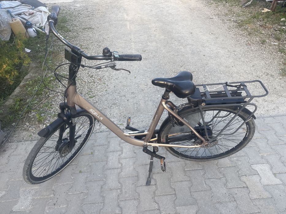 Rower elektryczny stella livorno uszkodzony
