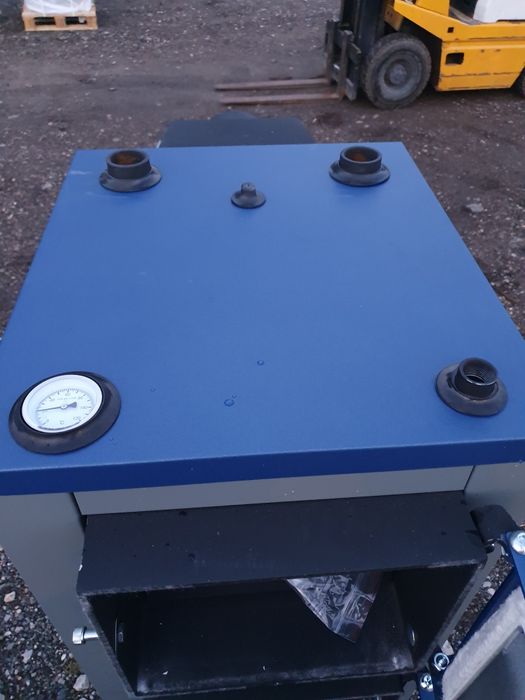 Kocioł zasypowy 18 kw 5 Klasa firmy Dworek