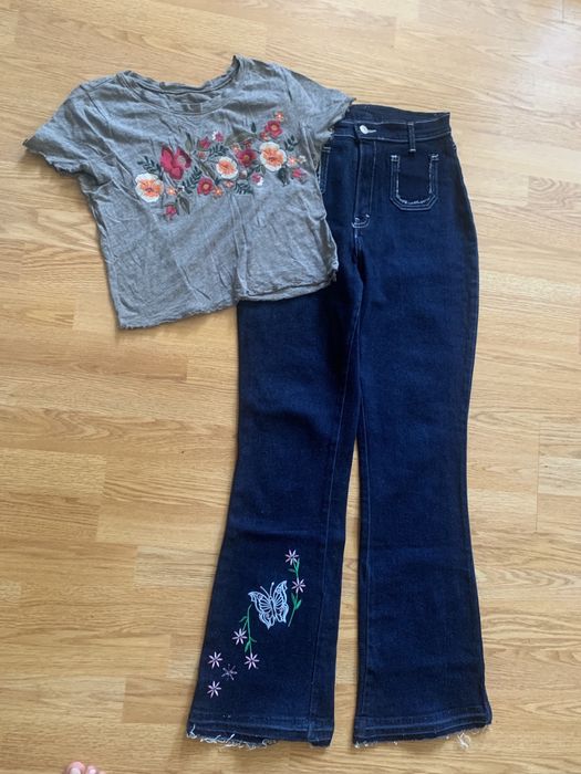 Вышитый набор топ  и синие стрейч джинси  M 200 гр