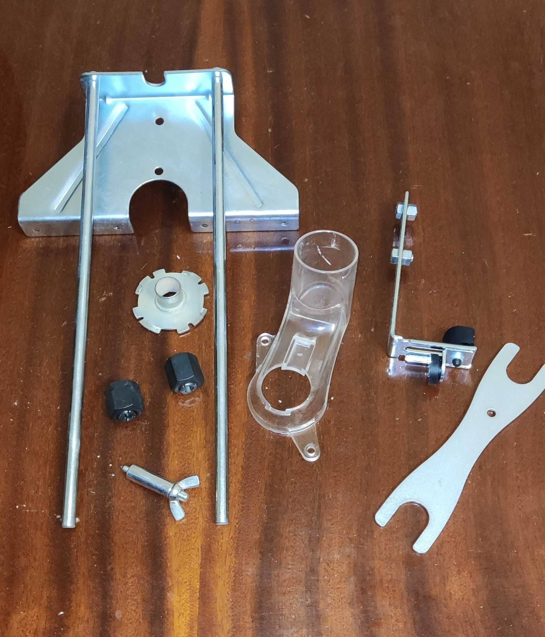 Фрезер Bosch POF 1200 AE